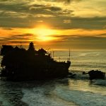 Discover the Tanah Lot temple during your 48 hour Bali getaway.