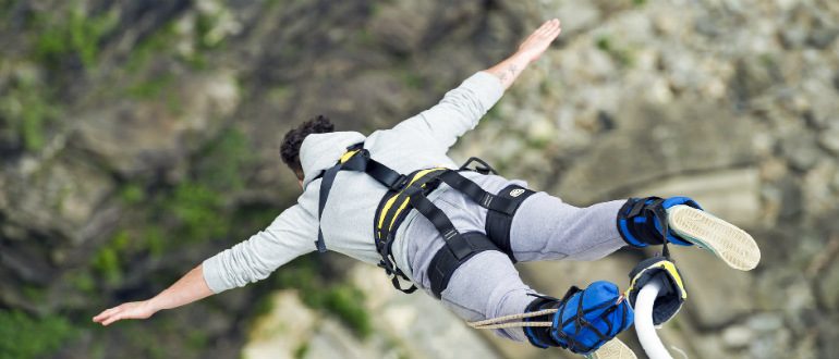 The World's Best Bungee Jumping Locations