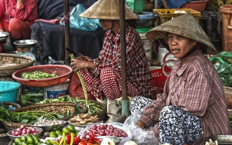 Hue-Market-Vietnam